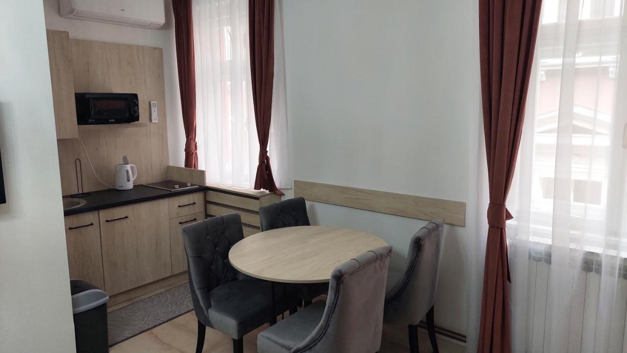 Apartments Artee Free Garage Parking Сараево Екстериор снимка