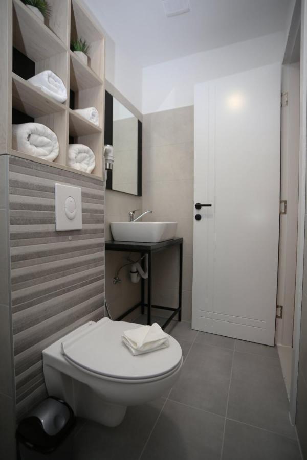 Apartments Artee Free Garage Parking Сараево Екстериор снимка