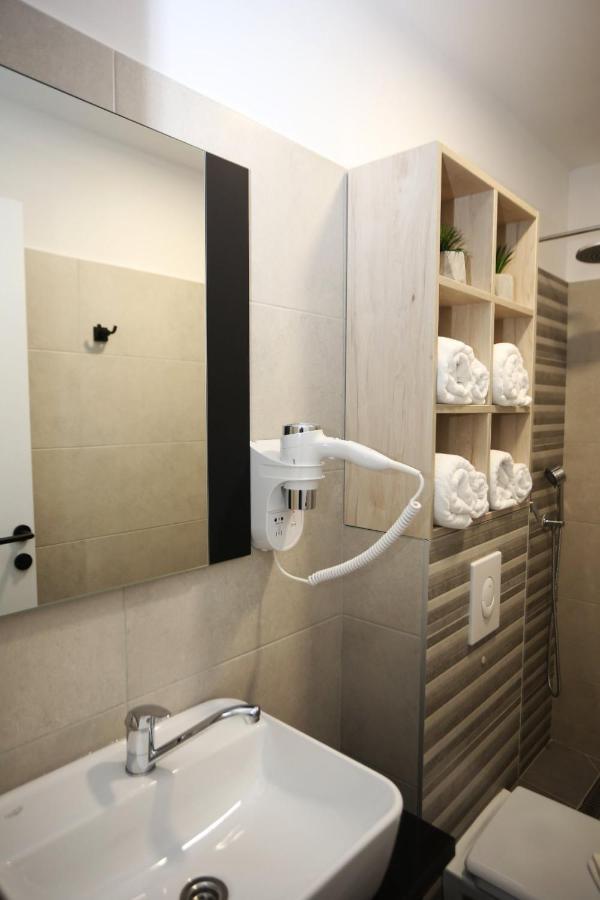 Apartments Artee Free Garage Parking Сараево Екстериор снимка